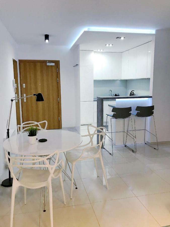 Icon Apartments Centrum 68 Breslávia Exterior foto